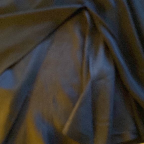 Jones New York “Little Midi Black Dress” with Cowl Neckline and V-Waist. - Picture 7 of 8